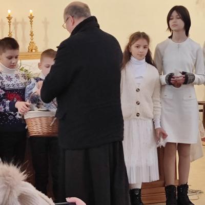 Mūzikas skolas audzēkņu koncerts Daugavpils Dieva Želsirdības baznīcā