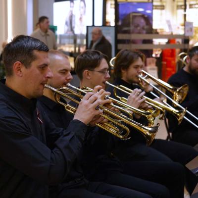 SBDMV simfoniskā orķestra koncerts T/C DITTON 