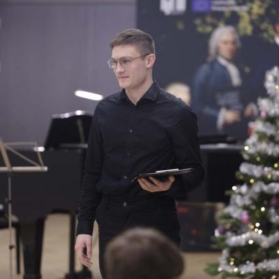 Stīgu instrumentu nodaļas koncerts Ziemassvētku Gaidās