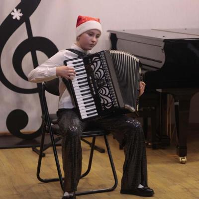 Akordeona nodaļas Ziemassvētku koncerts