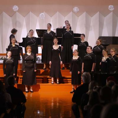 Koncerts Lai skan Ziemassvētkos!