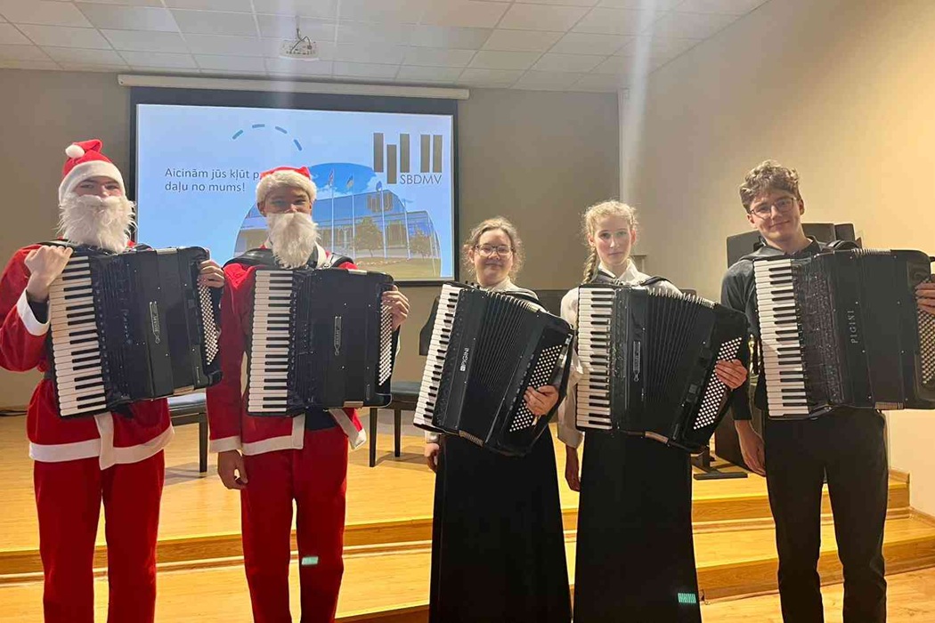 SBDMV Akordeona nodaļas audzēkņu koncerts Spēlējam un muzicējam ar prieku