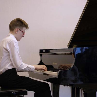 Vispārējo klavieru koncerts