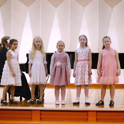 Kora klases kolektīvu koncerts “Dziesmu kamolītis”