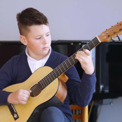  VI Starptautiskais jauno ģitāristu konkurss DOLCE CHITARRA