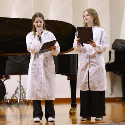 1.kursa audzēkņu koncerts Laika kapsula