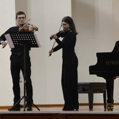 Koncerts “Ziedonis klāt”