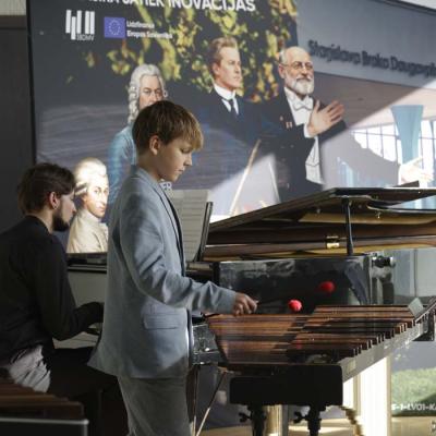 Sitaminstrumentu nodaļas audzēkņu koncerts